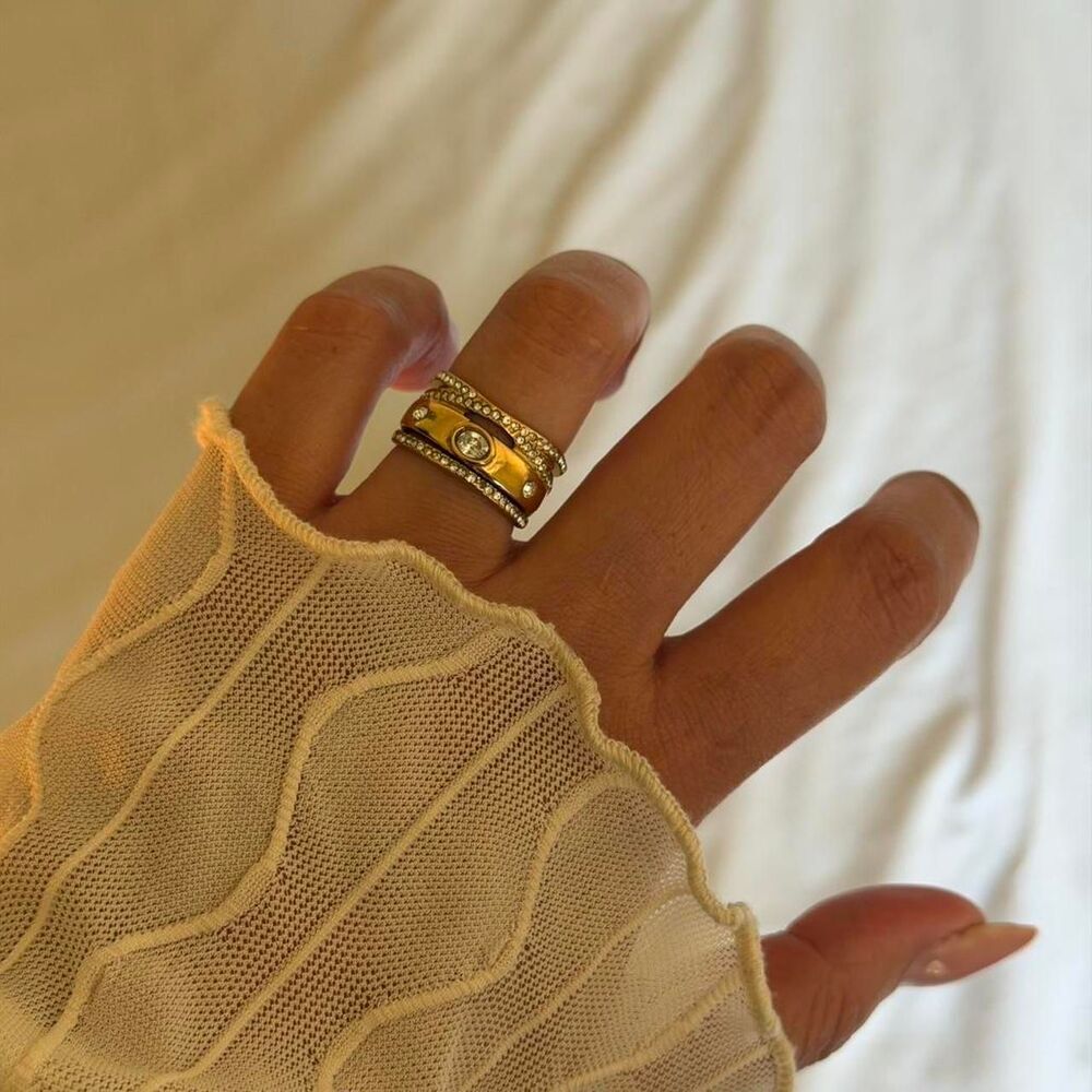 Vintage Inspired 18K Gold Plated Zircon Wide Band Ring + Jewelry Pouch